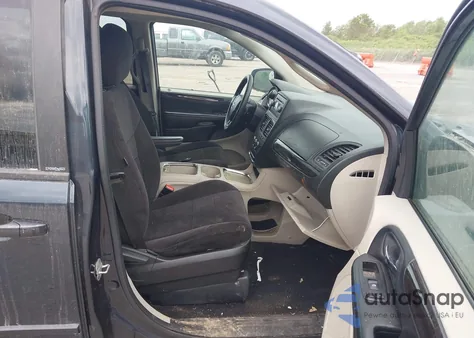 2014 Dodge Grand Caravan Sxt z USA, uszkodzony, nr VIN 2C4RDGCGXER153429